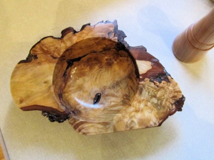 Keith Leonard's highly commended burr dish